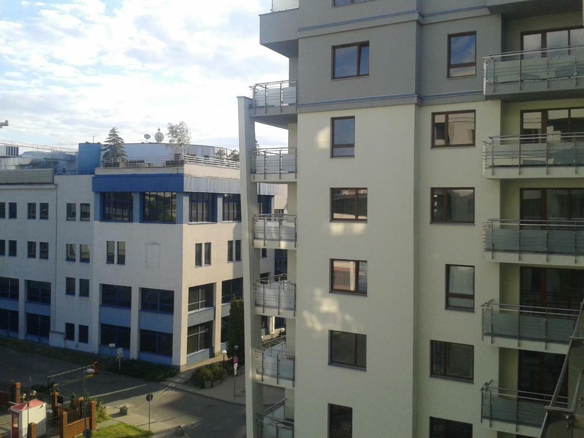 Apartament Centrum Gieldowa Варшава Екстериор снимка