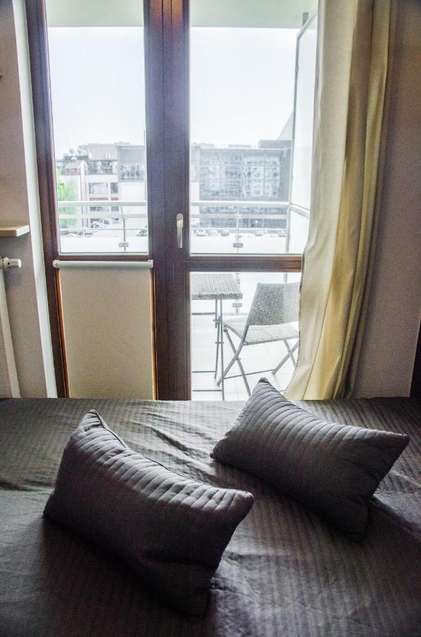 Apartament Centrum Gieldowa Варшава Екстериор снимка